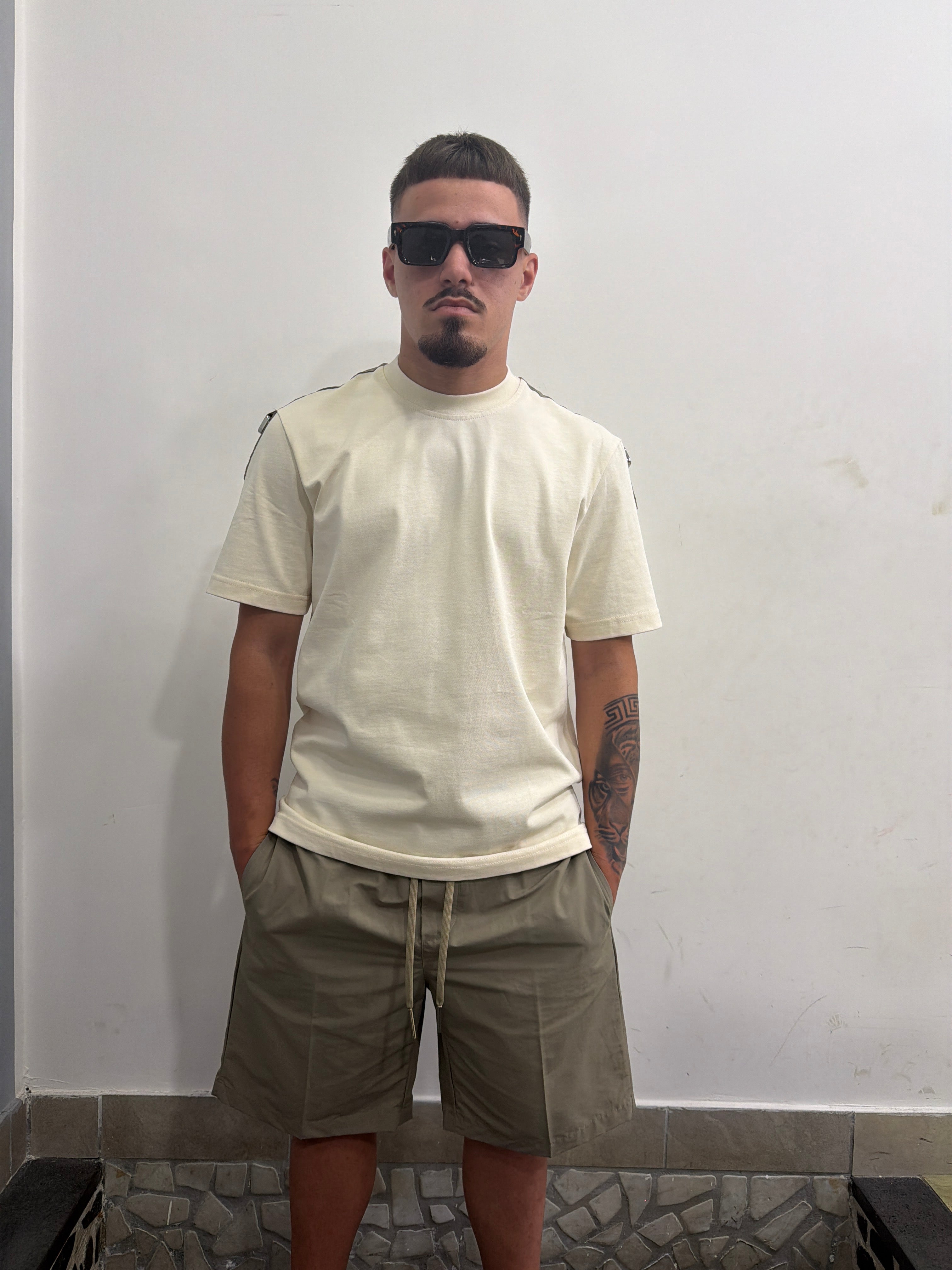 COORDINATO PRÊT A PORTER BERMUDA E SHIRT