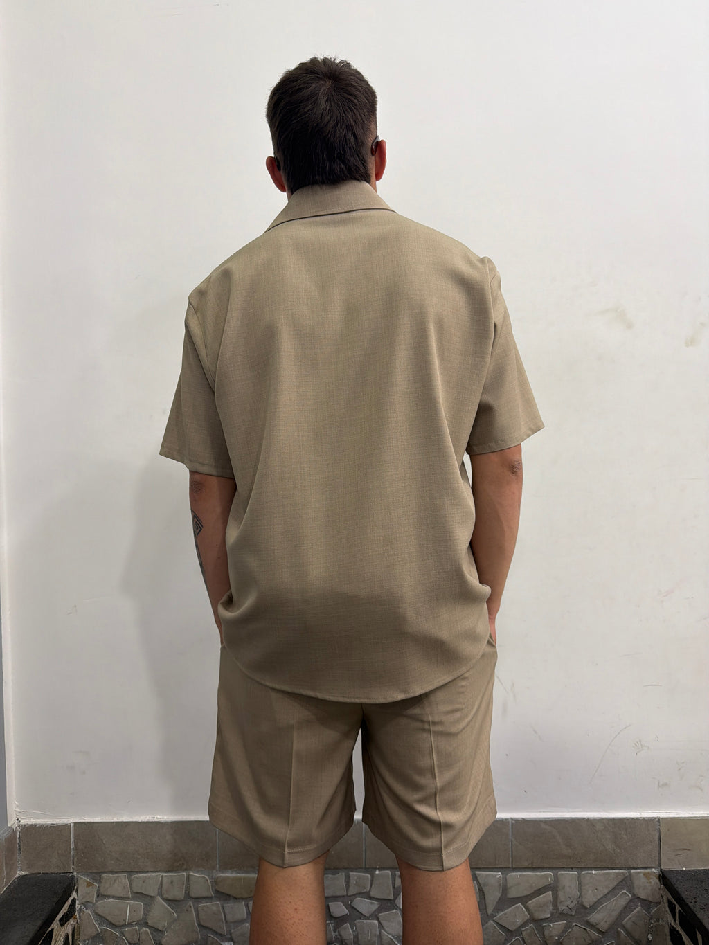 COORDINATO DIFFERENT BERMUDA E CAMICIA