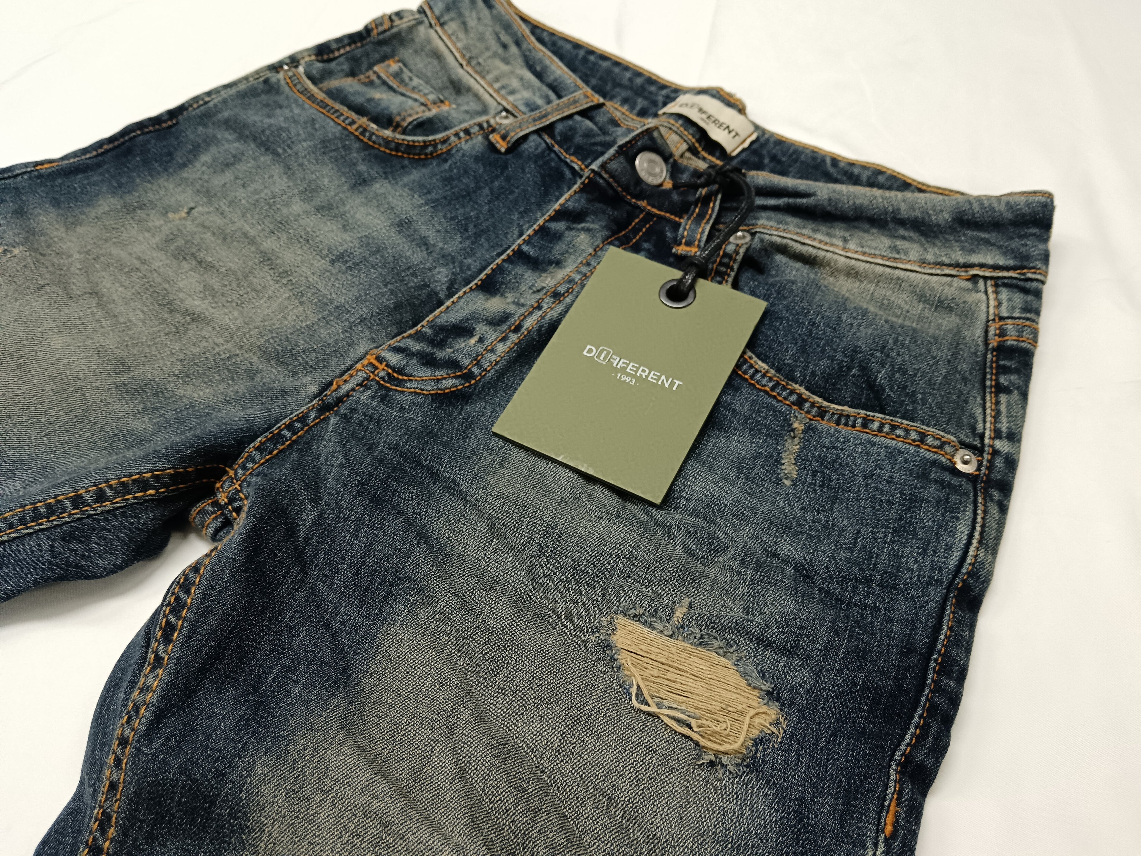 Jeans DIFFERENT sabbia
