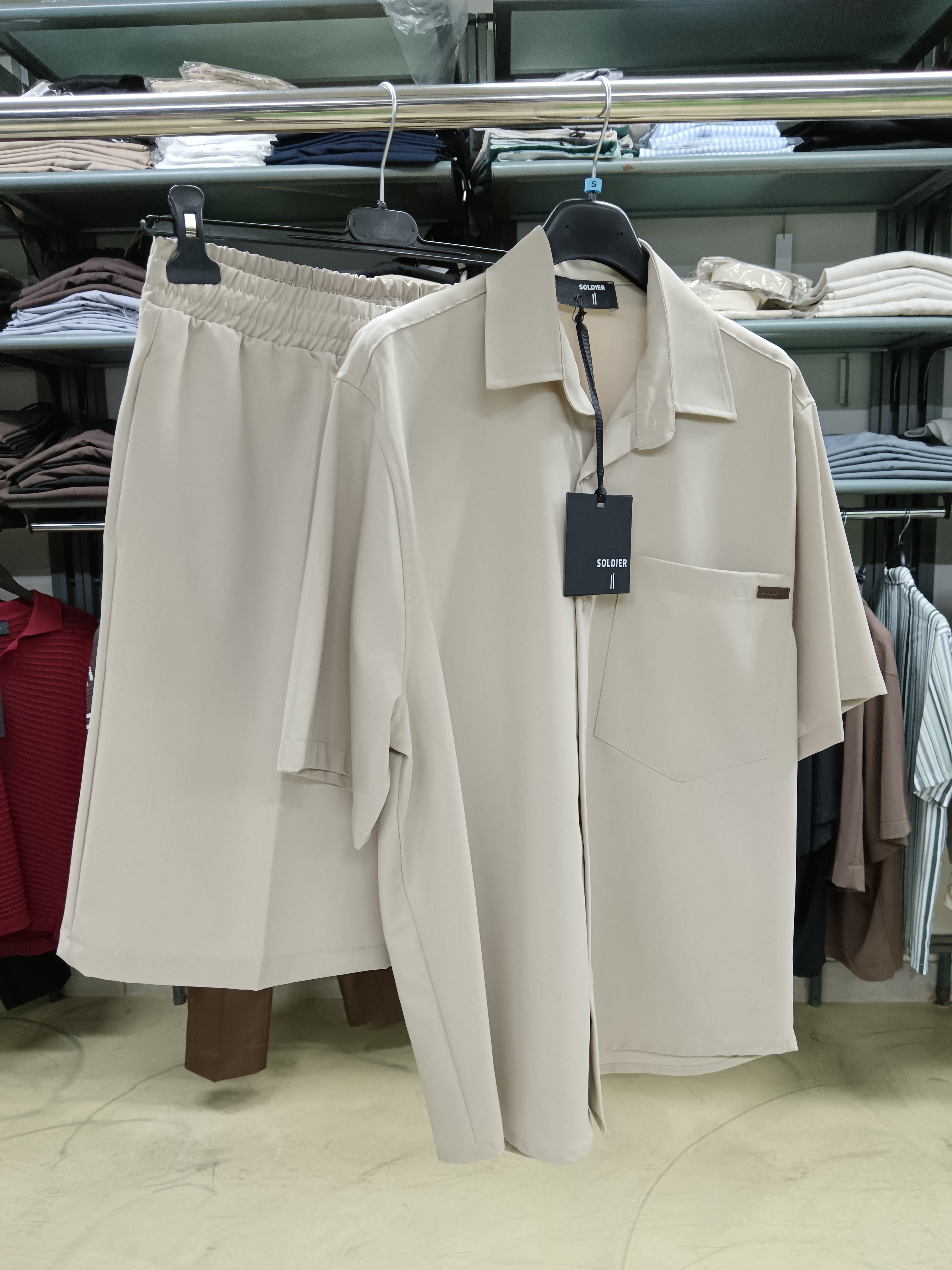 Coordinato uomo SOLDIER-camicia e bermuda beige